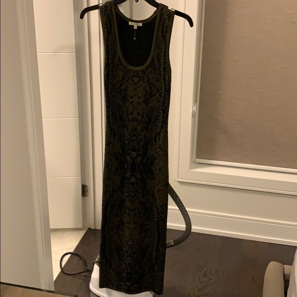 Olive green and black snake dress - Picture 1 of 4